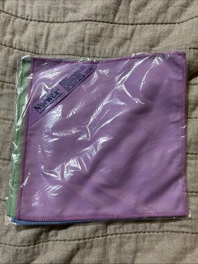 3 Pack Makeup Removal Cloth Set by Norwex w/BacLock Technology. BNWT